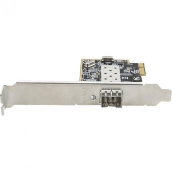 Сетевой адаптер D-LINK DFE-560FX/B1A 100Base-FX с SFP -разъемом для шины PCI Express (OEM) Сетевой адаптер D-LINK DFE-560FX/B1A 100Base-FX с SFP -разъемом для шины PCI Express (OEM)